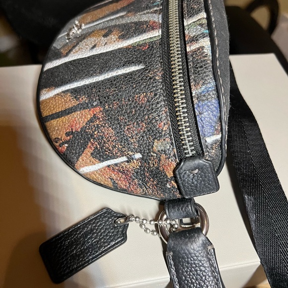 Coach x Mint Surf Limited Edition Belt Bag - Picture 3 of 7